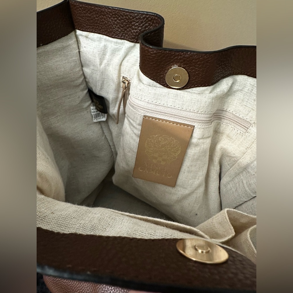 VINCE CAMUTO Evona Leather Tote In Dark Mahogany Smooth Nappa - Picture 4 of 13